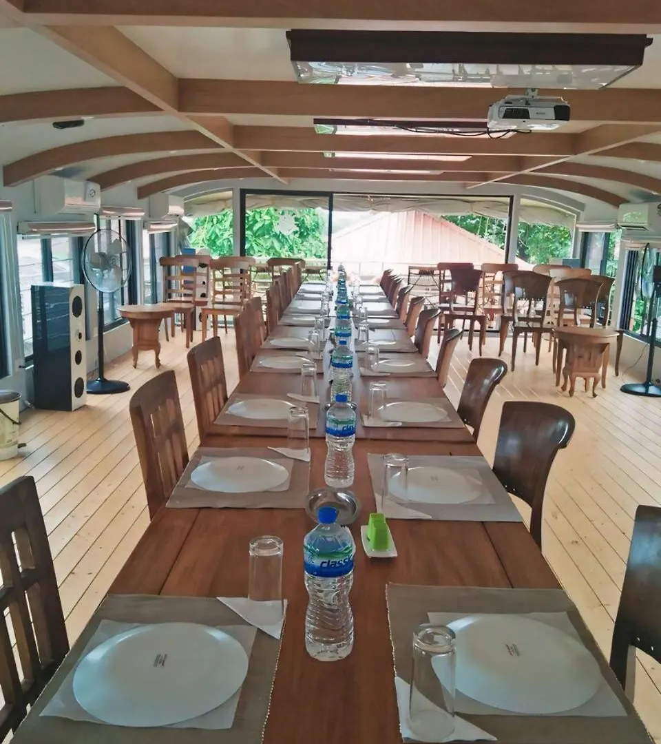 Hotel Bluerain Houseboat Alappuzha 0*,  Indie